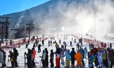 开云官网:追光｜炎炎夏日，这里的滑雪场“上新”啦！